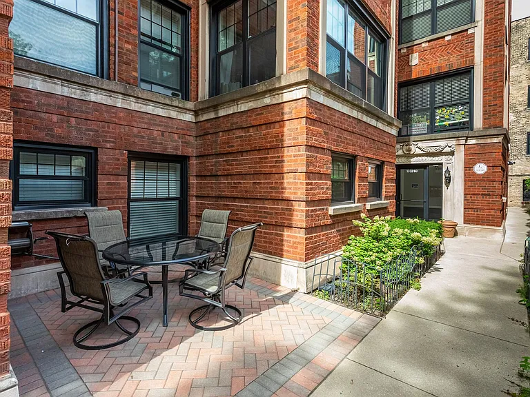 6035-6045 N Winthrop Ave #1055-1067 — Photo 9