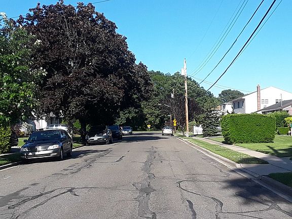 4th image of 173 N Idaho Ave