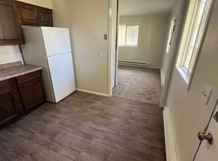 301 Pine St APT B, Georgetown, IL 61846