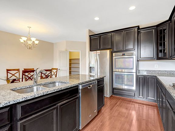 5th image of 8854 Orchard Ln