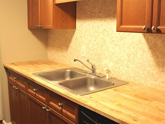 Plenty of counter and cabinet space. Dishwasher available f