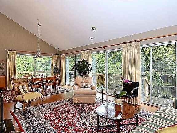 Living / Dining