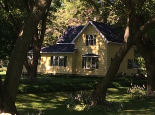 31 County Road 92 N, Maple Plain, MN 55359