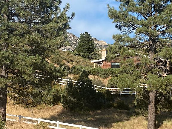 Ranch Style house with 2 car garage