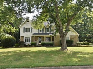 3521 Spring Creek Cir, Snellville, GA 30039