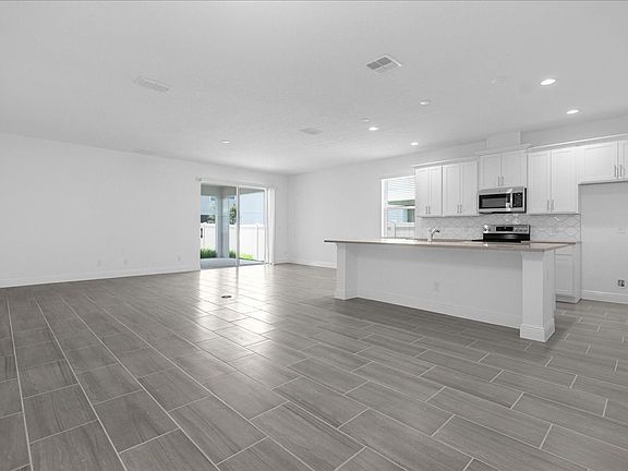 4th image of 7707 Scicli Way