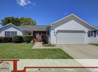 409 Sherwood Dr, Saint Joseph, IL