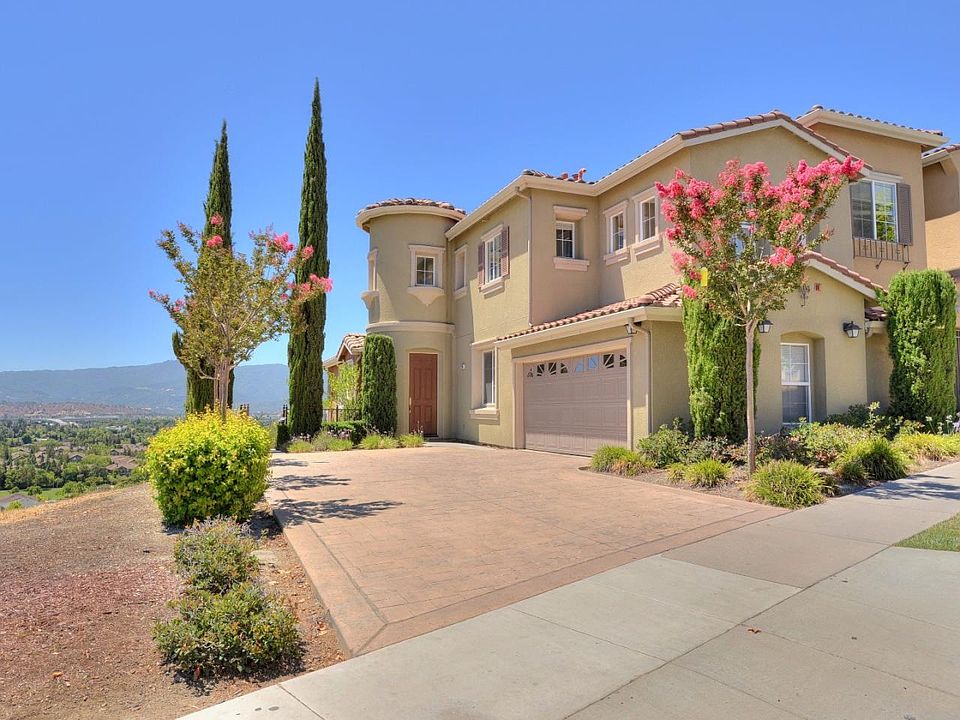 1st image of 286 Casselino Dr