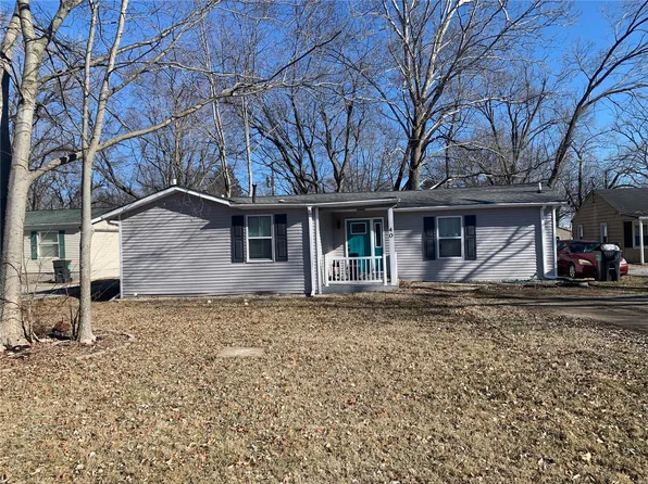 40 Irma Ln, Fairview Heights, IL 62208