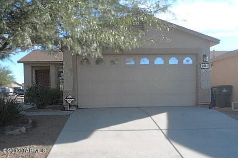 1st image of 1607 W Swisher Pl