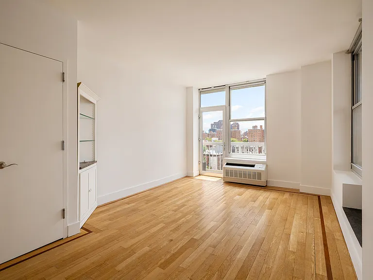 249 E 118th St #9A — Photo 11