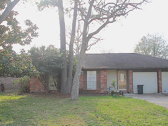 2nd image of 630 Seminole Dr