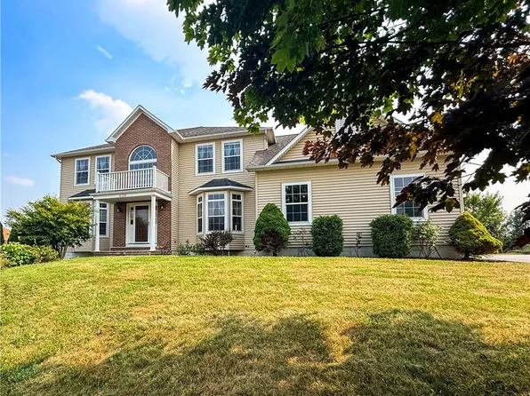 6139 Thunderhead Ln, Jamesville, NY 13078