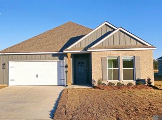 6926 Stable St, Zachary, LA 70791