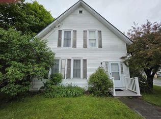 66 Union St, Windsor, VT 05089