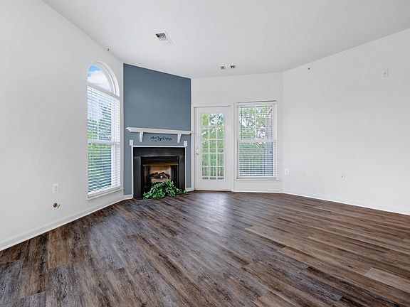 2911 Deer Hollow Way--2_06132023