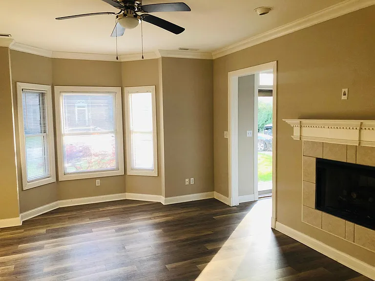 1416 Wind Ridge Ave — Photo 6
