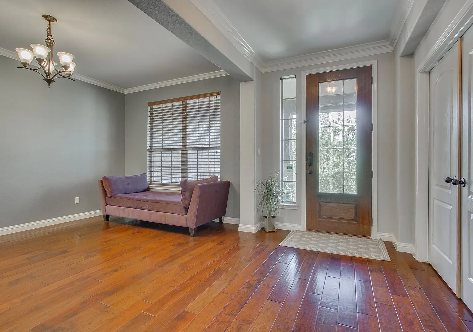 12221 Montclair Bend Austin, TX 78732 — Photo 4