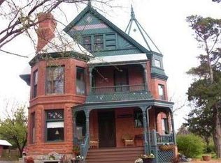 1422 Boswell Ave, Crete, NE 68333