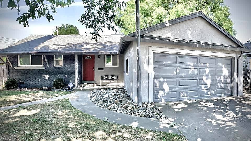 1st image of 2741 Northglen St