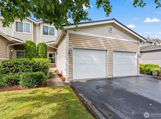 617 7th St SE APT 13, Puyallup, WA 98371