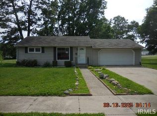 1608 Sunset Dr, Rochester, IN 46975