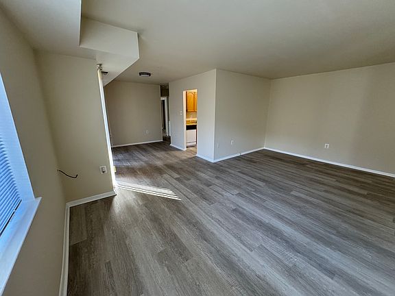 5th image of 12207 Braxfield Ct APT 8