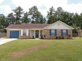 1625 Springridge Rd, Gautier, MS 39553