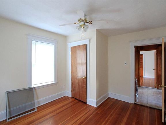 2nd image of 540 Main St #1