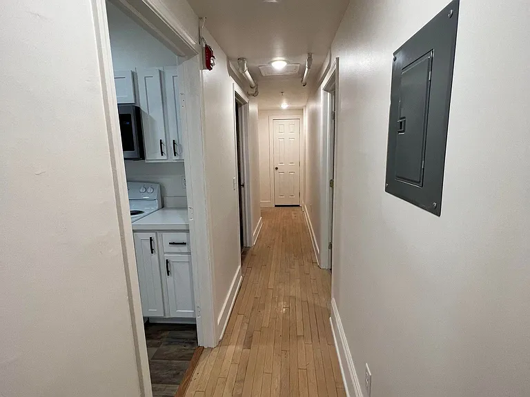 509 Wyckoff Rd #6 — Photo 8