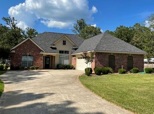 1930 Leeward Cv, Benton, LA 71006