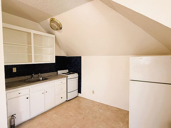 2nd image of 901 Fell St APT 7