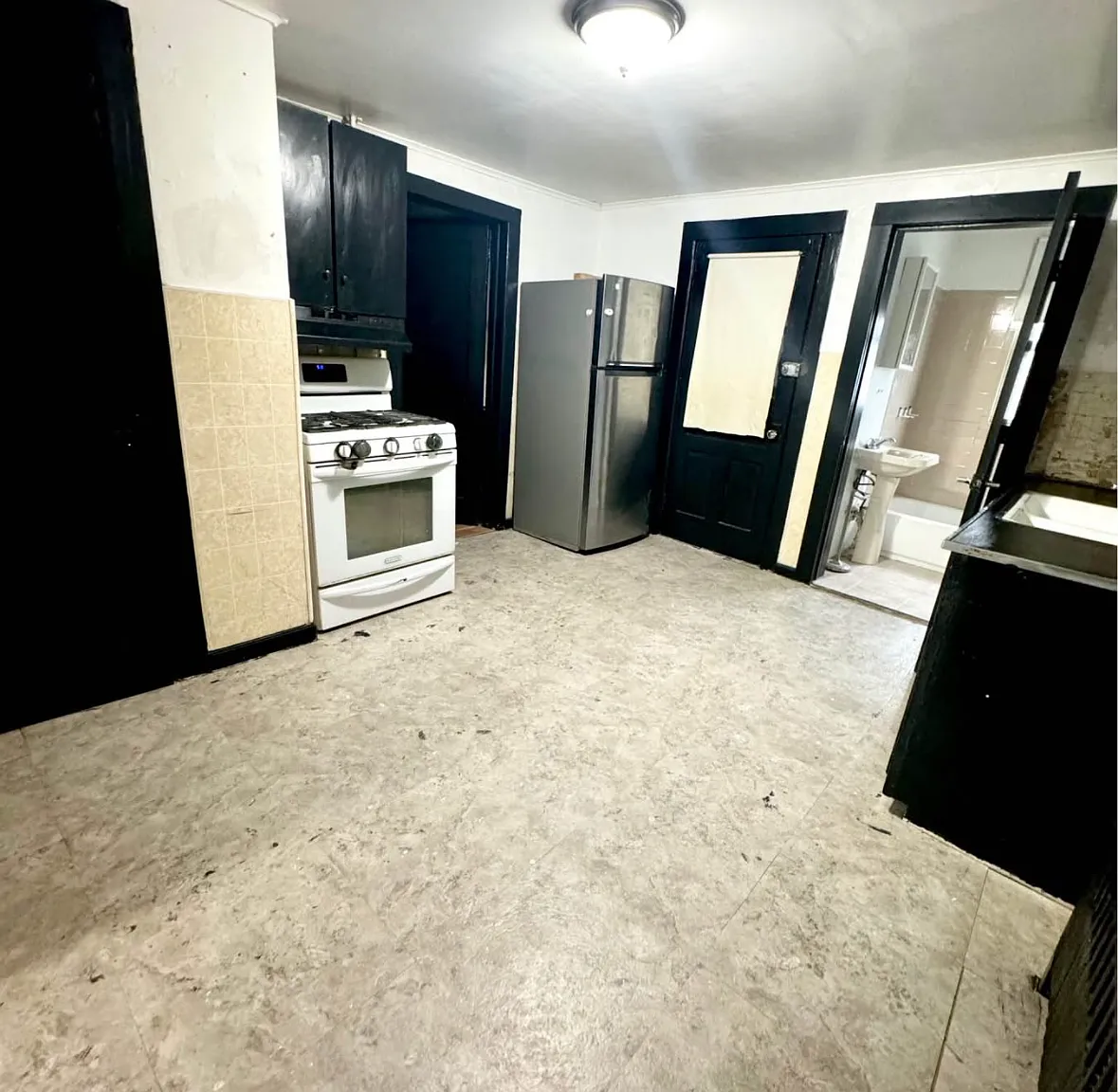 2 bed, $1,990 — Photo 1