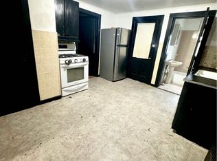 6 John St #1, Carteret, NJ 07008
