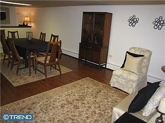 3rd image of 601 E Anderson Ave