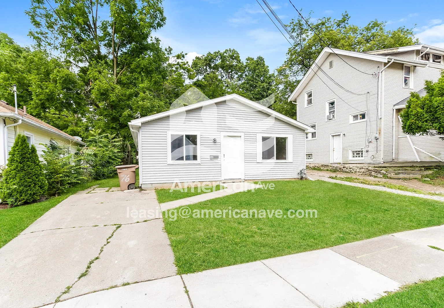 3 bed, 1.0 bath, 1117 sqft, $1,450 — Photo 2