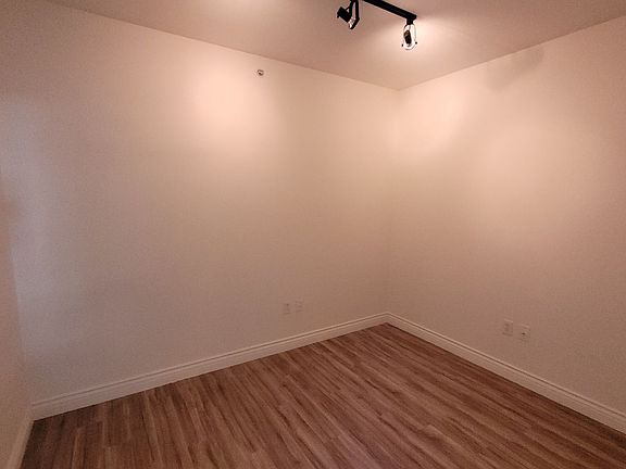 4th image of 1240 India St Unit 706