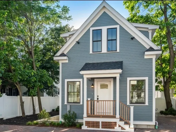 326 Lowell St #4, Somerville, MA 02145