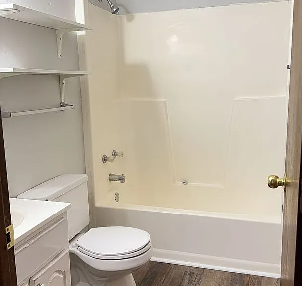 2316 Golf Rd — Photo 4