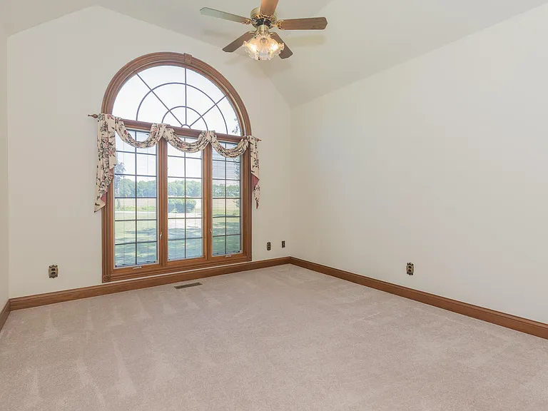 2155 Durlin Rd — Photo 13