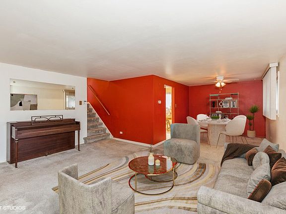 4th image of 16742 Butterfield Dr