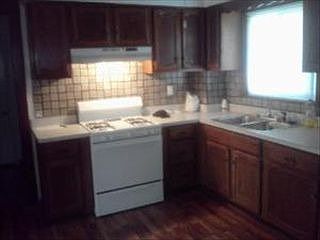 3rd image of 1111 Clement St #1