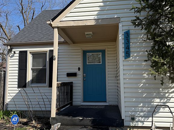4th image of 3345 N 48th Ave
