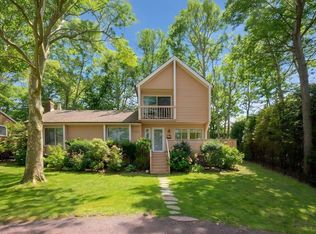 64 E Shore Rd, Southampton, NY 11968