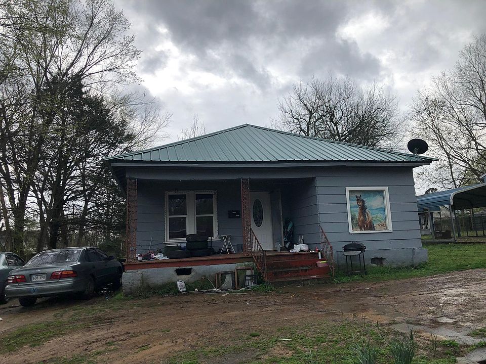 2nd image of 149 W Wycough St