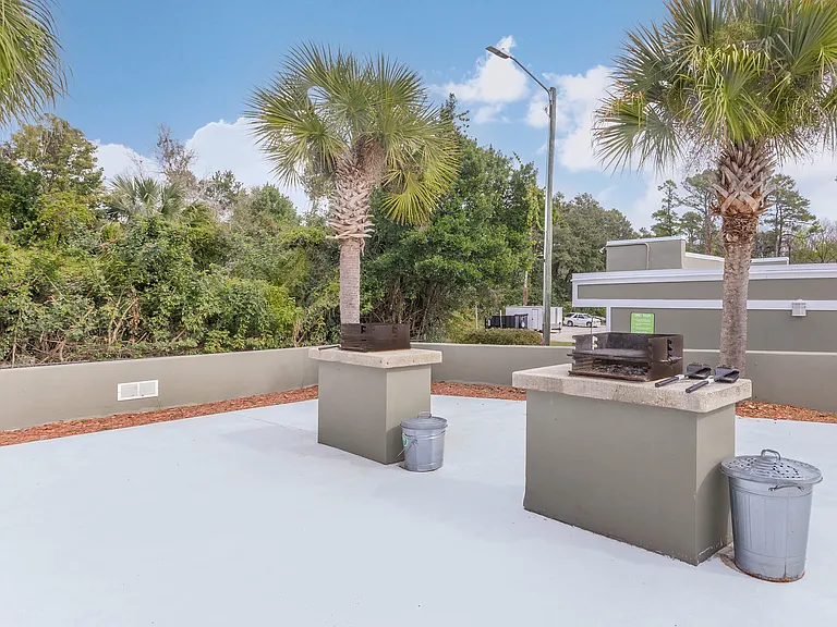 Winter Park Woods Apartments — Photo 9