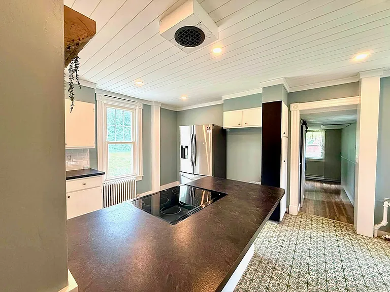 2145 New Scotland Rd — Photo 3