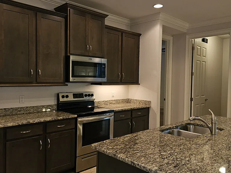 3141 Amadora Cir — Photo 13