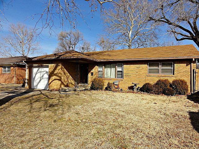 1st image of 446 N Slade Ave