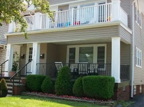 1656 Cordova Ave Floor 1, Lakewood, OH 44107